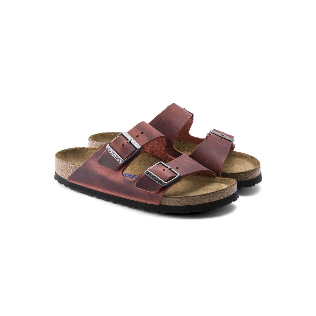 ARIZONA EARTH RED SUEDE CALZATA STRETTA