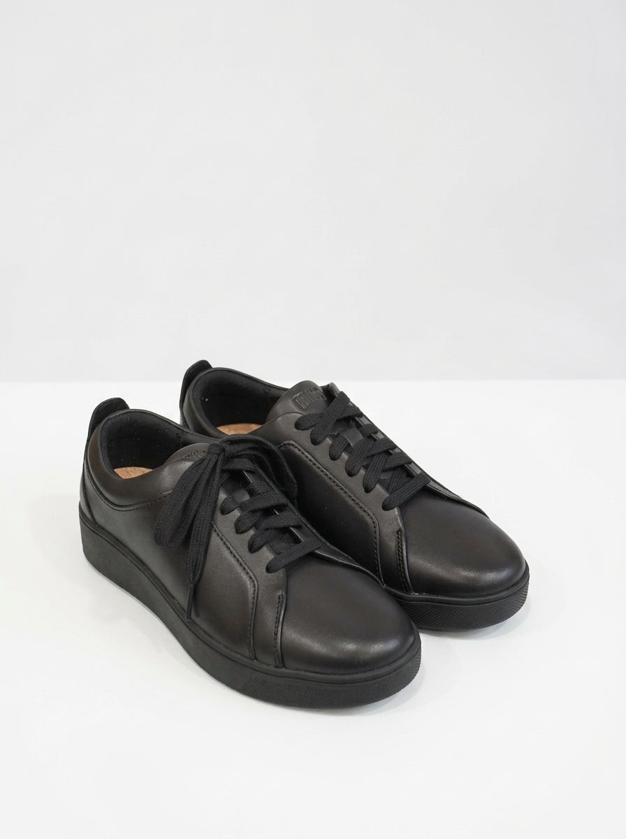 FIT FLOP X22-090-040 BLACK STRINGATA